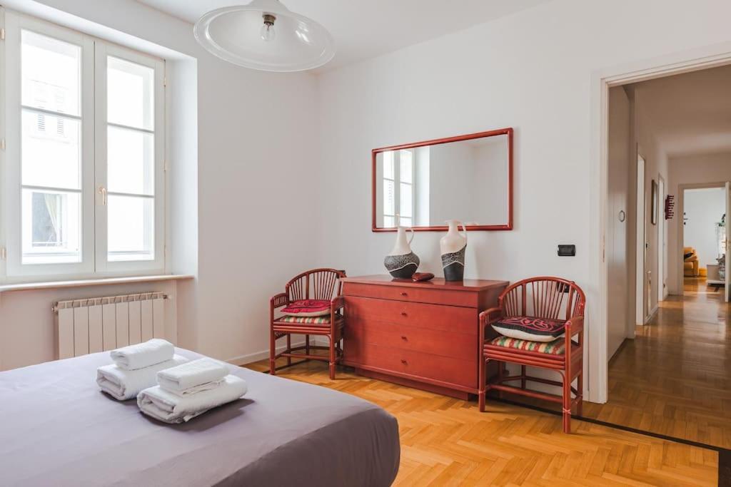 Piazza Unita Central Apartment Триест Экстерьер фото