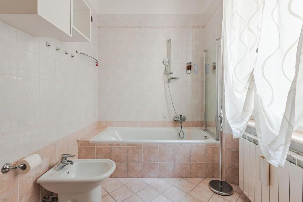 Piazza Unita Central Apartment Триест Экстерьер фото